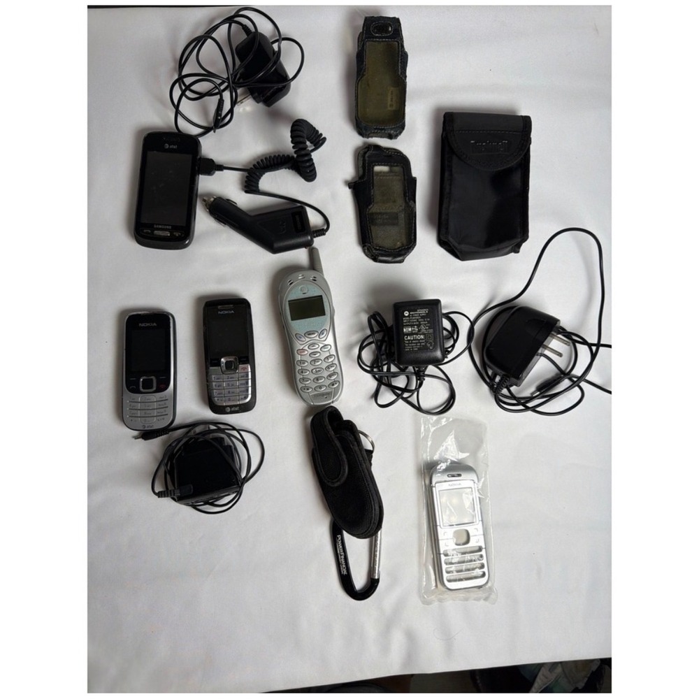 Vintage Mixed Nokia Samsung Motorola Cell Phone Lot Unisex OS Mixed Fair